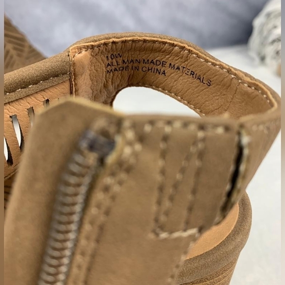 LANE BRYANT Dream cloud heel Camel Tan Color Women's bootie Size 10W - Picture 6 of 8